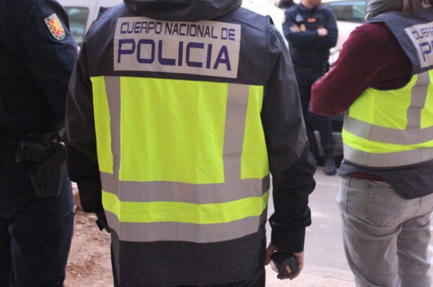 Tres detinguts a la província de València per emprar treballadors en situació irregular en la construcció