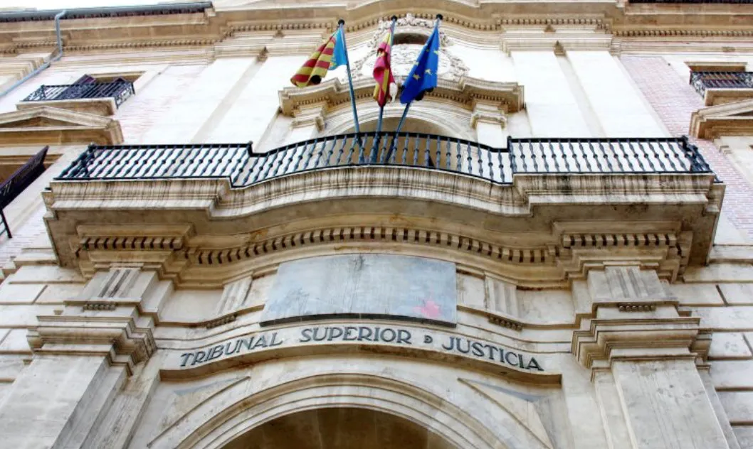 El TSJCV confirma la condemna de 9 anys de presó per a un educador per violar una jove tutelada a València
