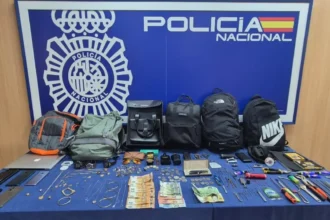 Presó per a vuit detinguts després d'una onada de robatoris en vivendes de València durant la Setmana Santa