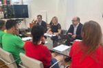 Màxima tensió a Educació: càrregues policials, col·lapse de Pío XII i tancament sindical a la Conselleria