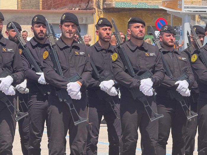 La Guàrdia Civil commemora a Llíria el seu 182é aniversari amb una àmplia representació institucional