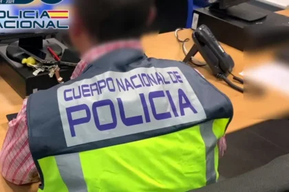 Ocho detenidos en Valencia en tres operativos contra las estafas fotovoltaicas, el robo logístico y los altercados en las playas.