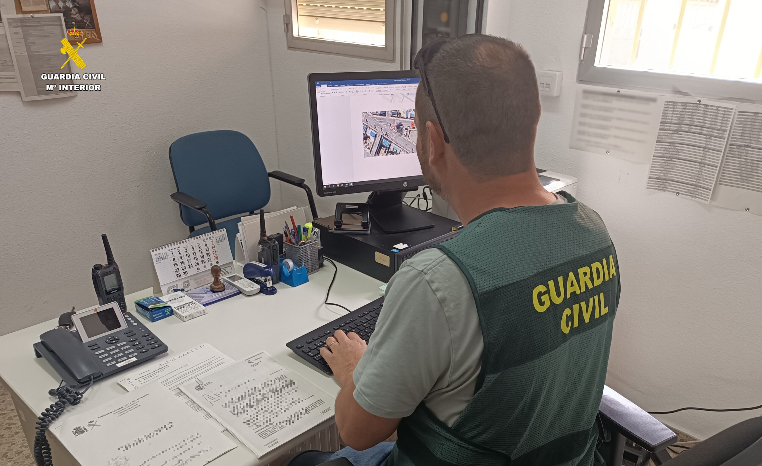 La Guardia Civil desarticula una banda que asaltaba violentamente a ancianas en Valencia usando la excusa de ayudarles con las bolsas de la compra