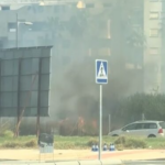 Fuego declarado en varios solares con matorral seco.