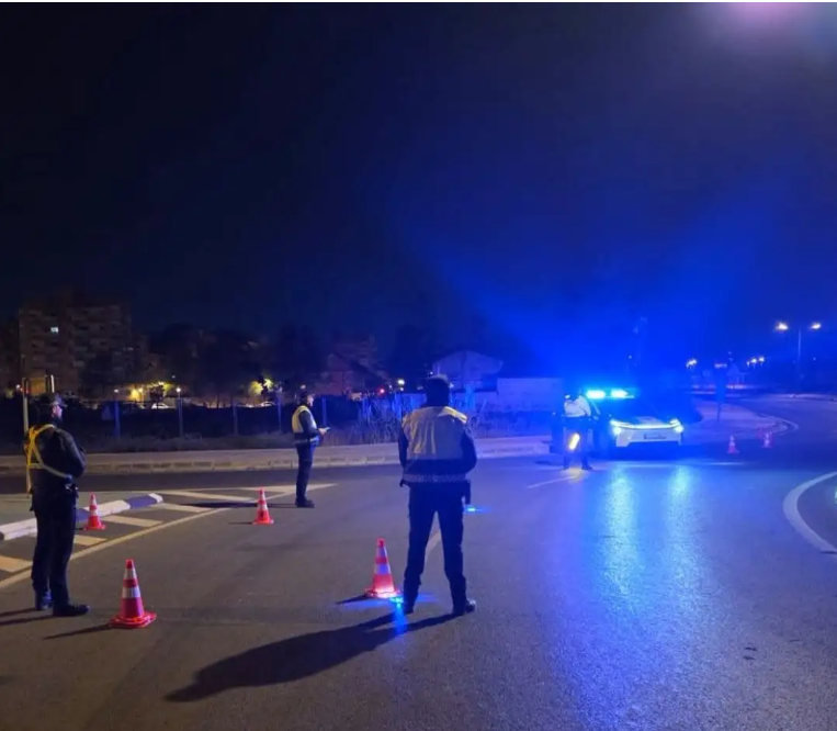 Desarticulada una ola de tirones a ancianas, interceptado un fugitivo internacional y denunciado un usuario de patinete eléctrico por huir de un control
