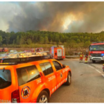 El virulent incendi forestal de Tuéjar es declara «fora de control» i obliga a mobilitzar la UME