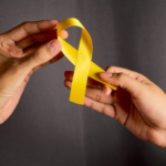 España consolida tres años a la baja en la mortalidad por suicidio mientras el mapa social exige intensificar las campañas y la atención al duelo