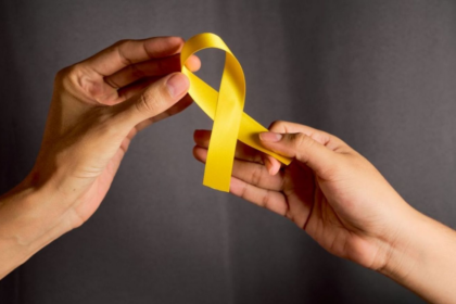 España consolida tres años a la baja en la mortalidad por suicidio mientras el mapa social exige intensificar las campañas y la atención al duelo