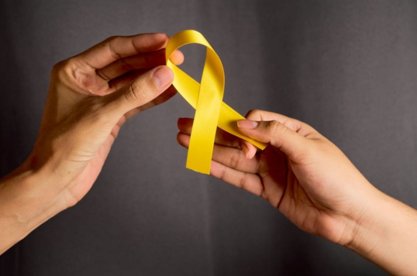 España consolida tres años a la baja en la mortalidad por suicidio mientras el mapa social exige intensificar las campañas y la atención al duelo