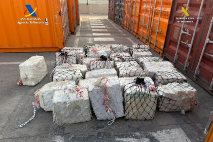 La Guardia Civil intercepta 862 kilos de cocaína en una de las terminales del puerto de València