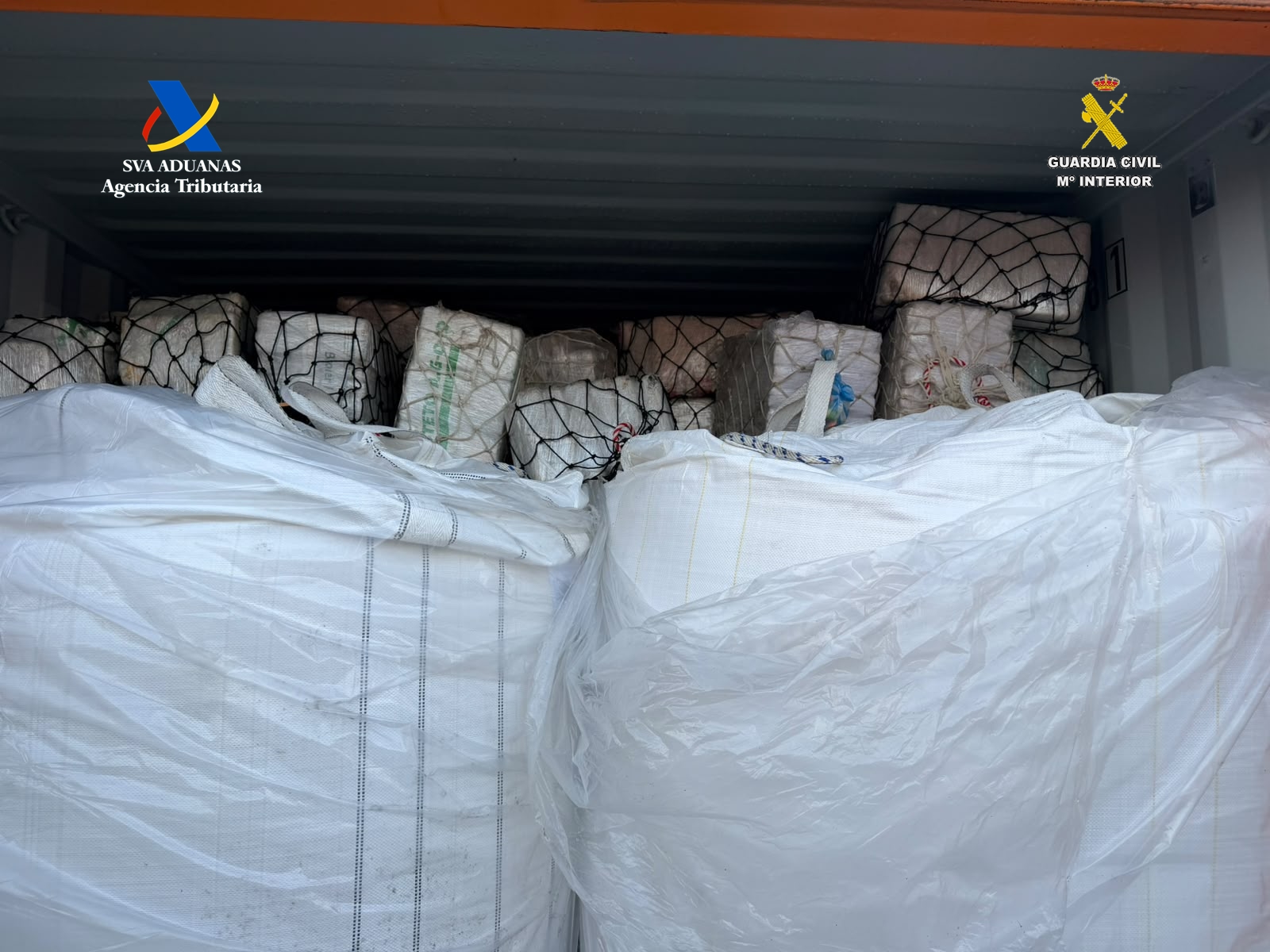 La Guardia Civil intercepta 862 kilos de cocaína en una de las terminales del puerto de València