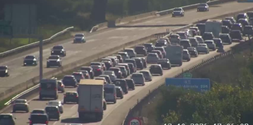 Bloqueo en el bypass norte: dos siniestros en cadena entre Sagunto y Rafelbunyol