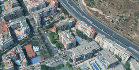 Hallan el cuerpo sin vida de una persona en la vía pública en el barrio de Valterna